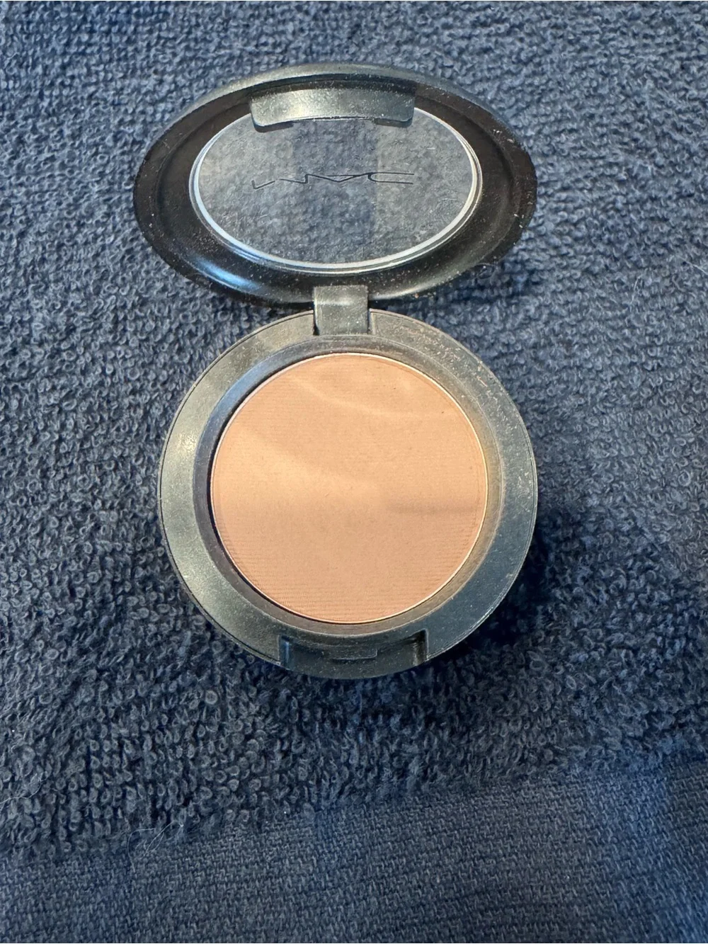 MAC Cosmetics Endless Sunshine Matte Powder Blush - Neutral Peach